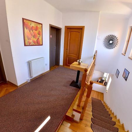 Pension Alexia Сибиу Экстерьер фото
