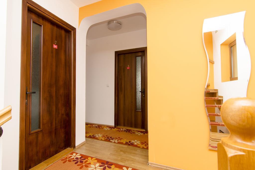 Pension Alexia Сибиу Экстерьер фото